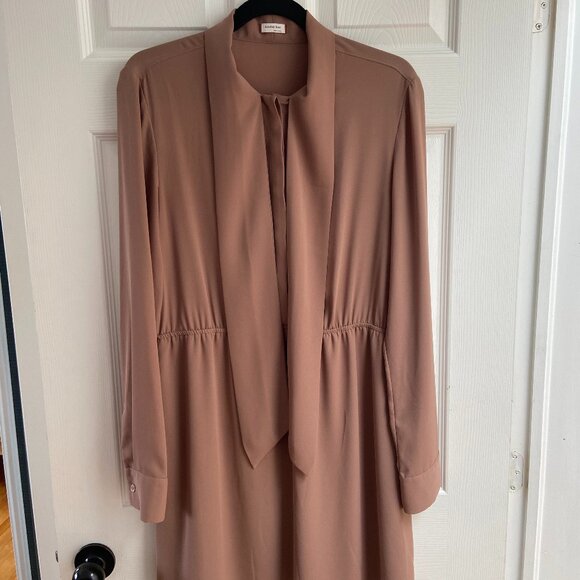 Aritzia Chic Tie-Neck Tunic Dress (Taupe/Mauve - Picture 1 of 4